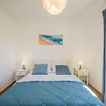 Apartments Morska Vila