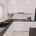 Sunny Side Up Suite - Korcula
