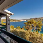 Nice Home In Vela Luka With Kitchen