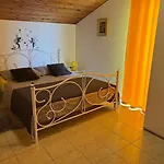Apartments More - 600 M From Beach