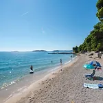 Apartments Mario - 50M The Beach