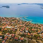 Apartments Mario - 50M The Beach