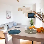 Actor Apartment