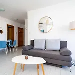 Apartment Radovan - One-Bedroom Apartment With Balcony And Sea View