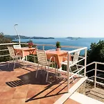 Villa Barbara - Comfort Studio With Terrace And Sea View 3 Adults