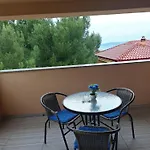 Apartment Mate