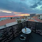 Seaview Apartments Roberta