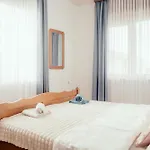 Jakov