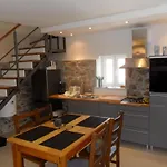 Grosse Ferienwohnung In Zadar Mit Privatem Balkon