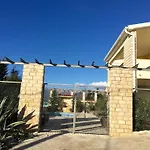 Schoene Ferienwohnung Mit Balkon Am Meer