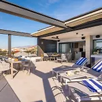 Lavida Penthouse, With Jacuzzi And Sauna
