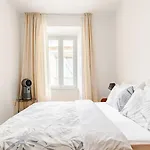 Apartment La Petite