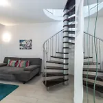 Apartments Du Lux