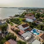 Camp Mrkva Mobile Homes With Pool