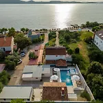 Camp Mrkva Mobile Homes With Pool