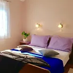Wunderschoenes Appartement In Maslenica Mit Balkon