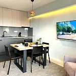 Apartment Zara With Freeparking