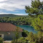 Holiday House Jagoda -First Row To The Sea Brbinj