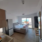 M&M Luxury Apartments