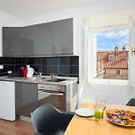 Dominium Old City Suite