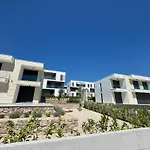 Dvj Apartments