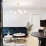 Apartment Central - 5 Min With Bus To Old Town
