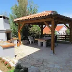 Rose Wind Apartments