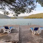 Apartments More & Ja - One Bedroom Apartment With Terrace And Sea View 1 Istok