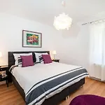 Apartment 1001 Nights