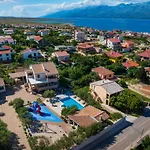 Villa Zlatni Dvori Zadarvillas