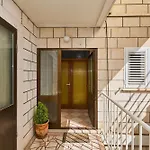 Cityview Apartment