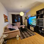 Elegance Suite Mary