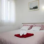 Holiday House, Privlaka, Close To Sandy Beach