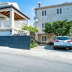 Apartments Pero - Free Parking