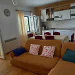 Apartments Mare 1 - Close To The Sea