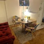 Sunny Charming Apartment