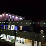 Villa Max Vir