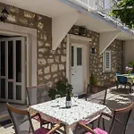 Apartment Jelena With Terrace And Balcony