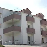 Apartments Tanja & Josipa