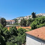 Dubrovnik Promenade Apartment - Free Parking