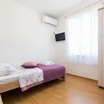 Charming And Comfortable Rooms Zadar City