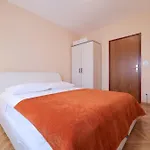 Apartments Babin