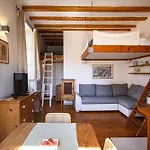 Saraca Palace By Duhomes
