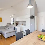 Apartment Ana