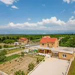Vila Roza