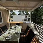 Mobile Home Nelly 2