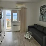 Apartment Ba&Ni Tkon