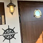 Captains Cove