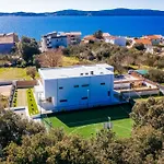 Villa Javori