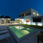 Alba Guest House